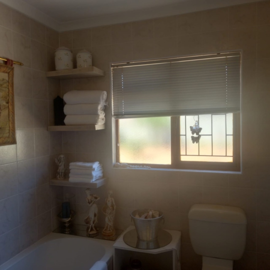 3 Bedroom Property for Sale in Vredenburg Western Cape